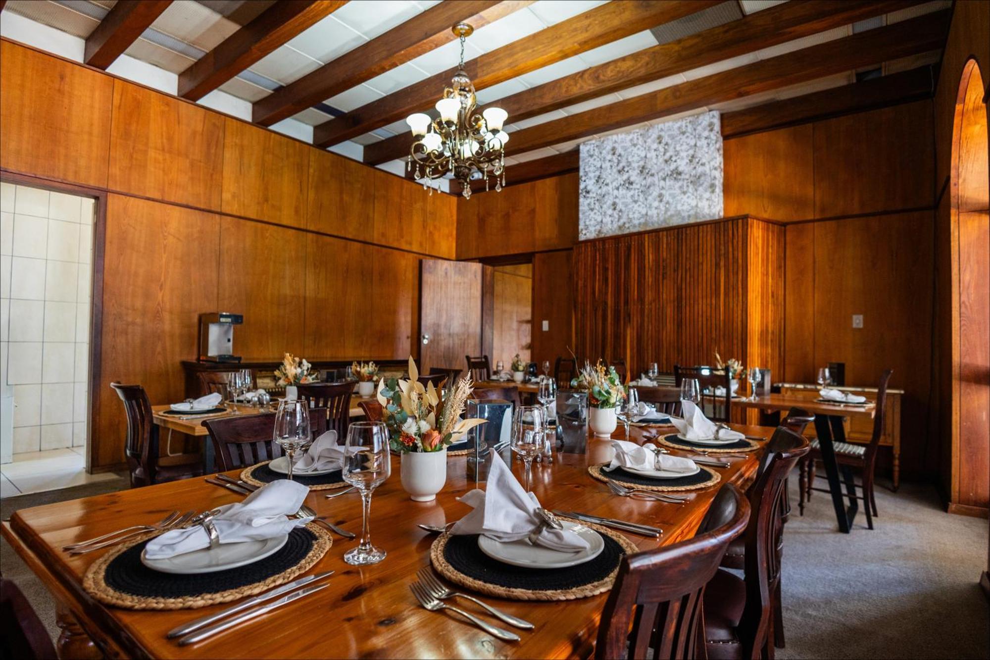 Scott'S Manor Guesthouse Function And Conference Venue Lichtenburg Exterior photo